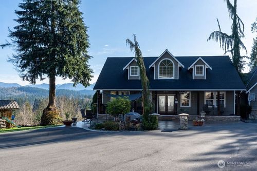 7516 Skinner Rd, Granite Falls, WA, 98252-9709 | Card Image