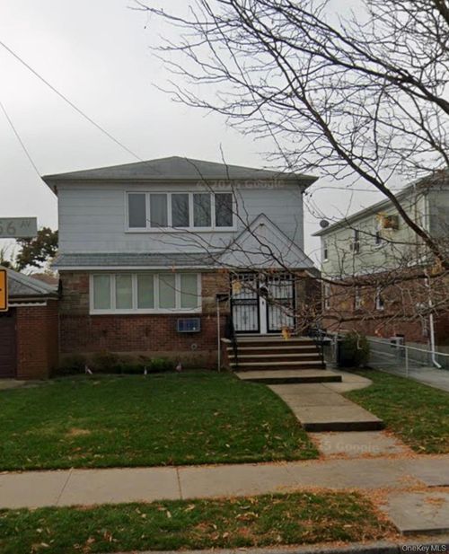 96 156, New York, NY, 11414 | Card Image