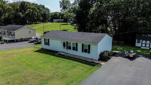 3407 Garrett Hollow Rd, Bowling Green, KY, 42101-6554 | Card Image