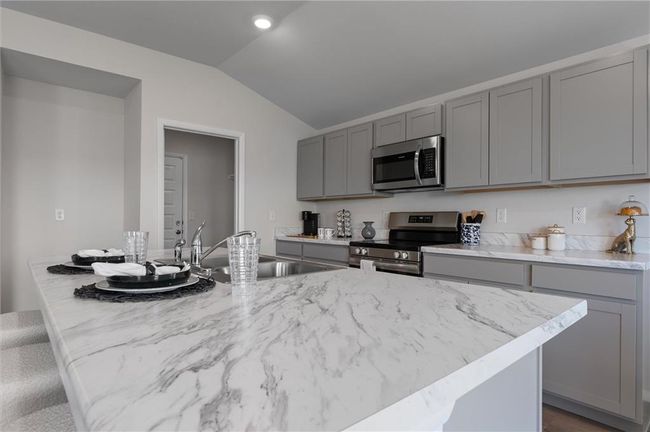 37887 W 207 Th Ter, House other with 3 bedrooms, 2 bathrooms and null parking in Edgerton KS | Image 30