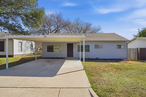 110 N Redford Ln, White Settlement, TX, 76108-2018 | Card Image
