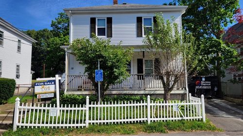 18 Peck Ave, Plymouth, MA, 02360 | Card Image