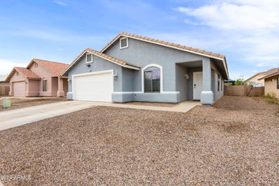 942 Montrose Avenue, House other with 4 bedrooms, 2 bathrooms and null parking in Sierra Vista AZ | Image 2