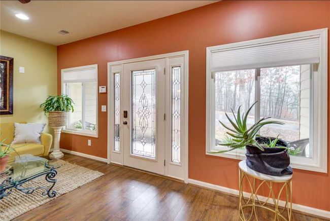 39 Lost Pine Ln, House other with 3 bedrooms, 2 bathrooms and 2 parking in Talking Rock GA | Image 6