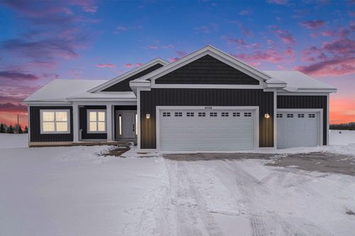 4026 Boulder View Dr, Belmont, MI, 49306-9133 | Card Image