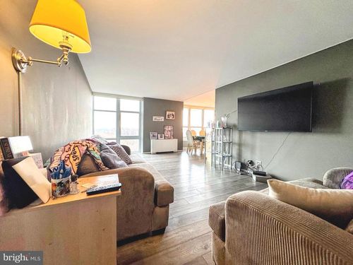 apt-1616-3600 Conshohocken Ave, PHILADELPHIA, PA, 19131-5330 | Card Image