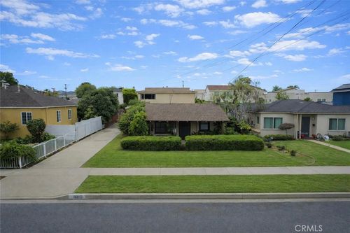 16813 Halldale Ave, Gardena, CA, 90247-6093 | Card Image