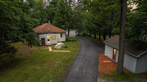 1615 Hooksett Rd, Hooksett, NH, 03106-1664 | Card Image