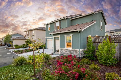 6048 Oak Leaf Pl, Rohnert Park, CA, 94928-2991 | Card Image