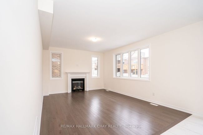 75 Lawrence D Pridham Avenue, House other with 4 bedrooms, 4 bathrooms and 4 parking in New Tecumseth ON | Image 19