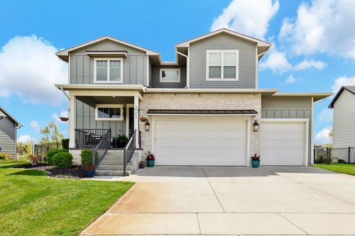 3903 N Estancia Ct, Wichita, KS, 67205-8728 | Card Image
