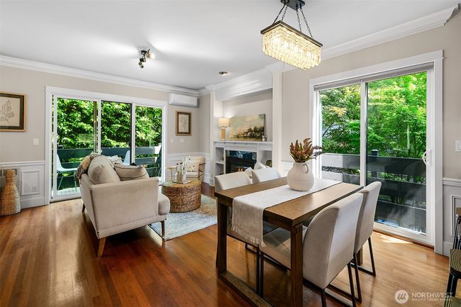 4314 Linden Ave N, Townhouse with 3 bedrooms, 4 bathrooms and 1 parking in Seattle WA | Image 5