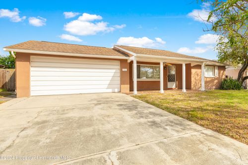 5621 Moog Road, New Port Richey, FL, 34652 | Card Image