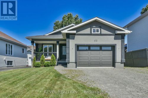 62 Jv Bonhomme Blvd, Timmins, ON, P4P0A2 | Card Image
