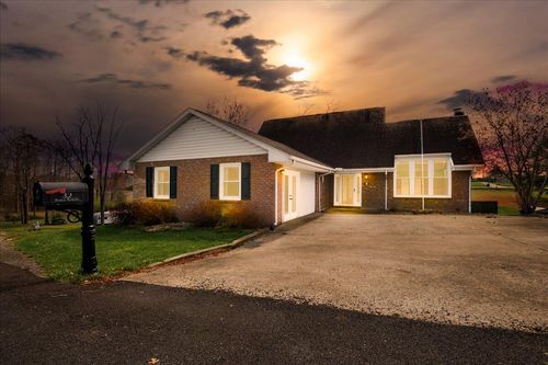 32 Meadow Brook Dr, Corbin, KY, 40701-6539 | Card Image