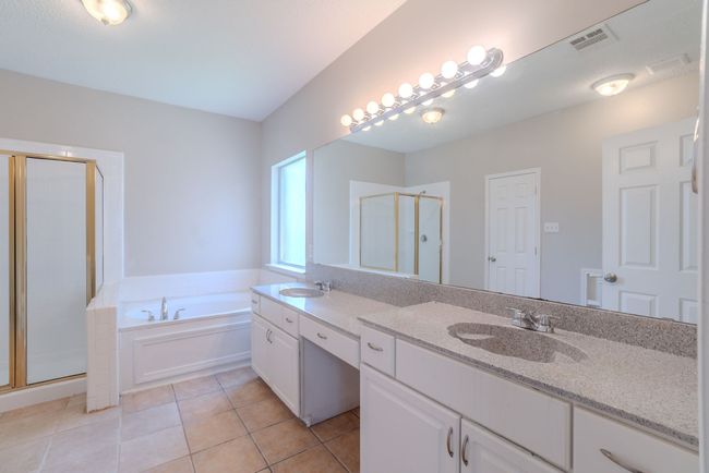 822 Orian Dr, House other with 4 bedrooms, 3 bathrooms and null parking in Mesquite TX | Image 22