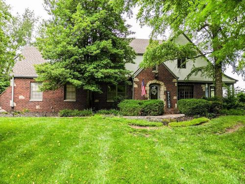 2611 Lovers Ln, Saint Joseph, MO, 64506-1636 | Card Image