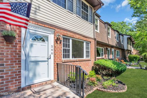 566 Labanna Ct, Brick, NJ, 08724-7148 | Card Image