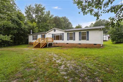1962 Junction Rd, Mocksville, NC, 27028-5332 | Card Image