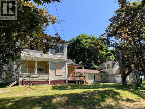 47 Elm St, St. Stephen, NB, E3L2S7 | Card Image