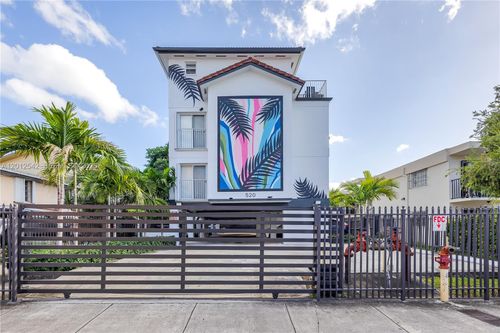 304-520 Sw 5th St, Miami, FL, 33130-2784 | Card Image