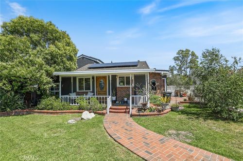 2642 Westminster Pl, Costa Mesa, CA, 92627-4643 | Card Image