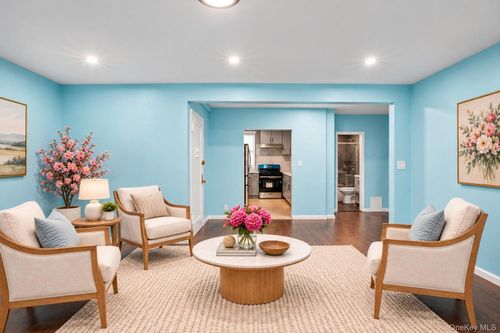 1-78-13 Park Drive E, New York, NY, 11367 | Card Image