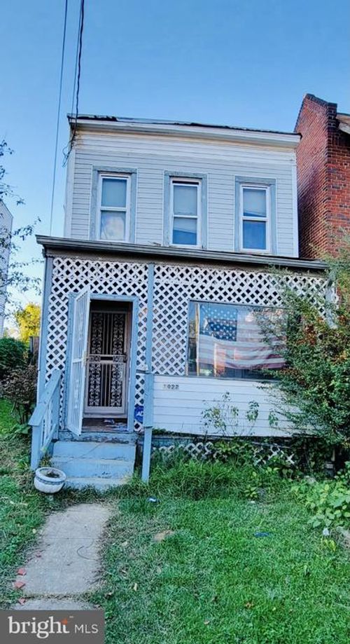 1922 Capitol Ave Ne, WASHINGTON, DC, 20002-1702 | Card Image