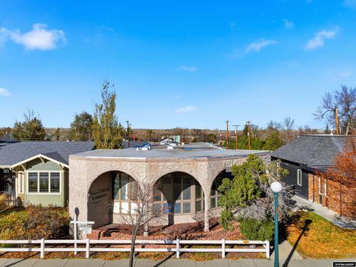 1216 E 2nd St, CASPER, WY, 82601-2927 | Card Image