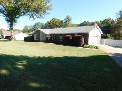 302 Arcadia Dr, Anderson, SC, 29621-1208 | Card Image