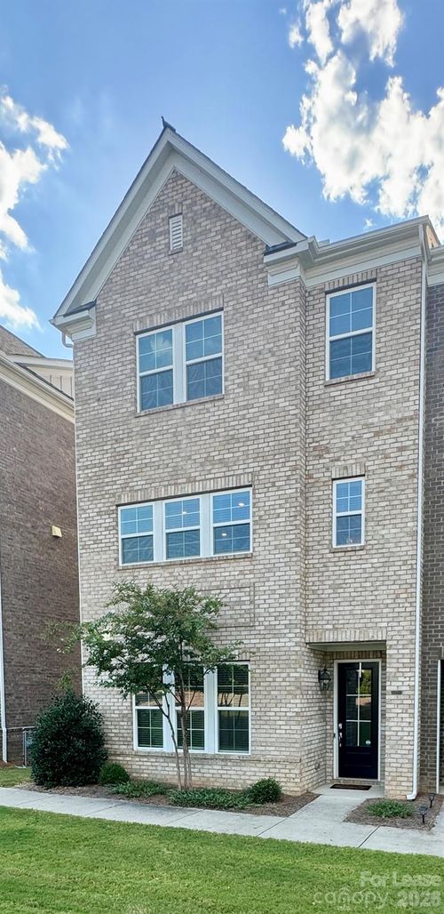 7937 Reunion Row Dr, Charlotte, NC, 28277-5512 | Card Image