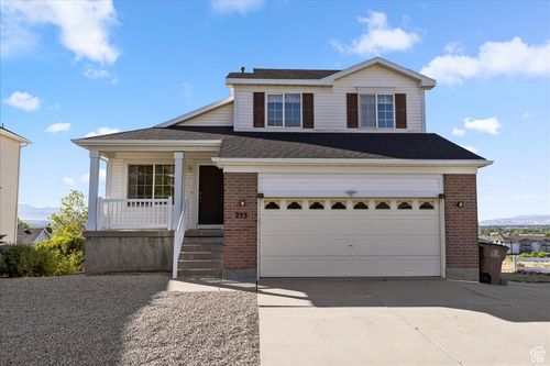253 E Wayfield Dr, Draper, UT, 84020-7928 | Card Image