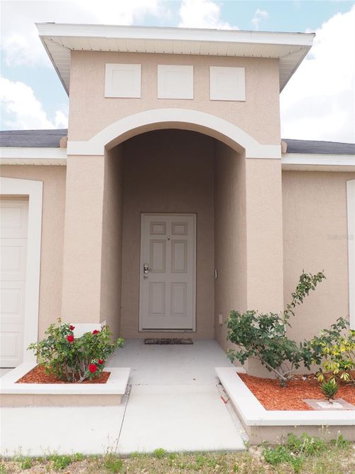 1364 Conch Key Ln, DAVENPORT, FL, 33837-3960 | Card Image