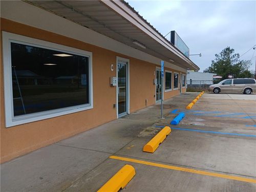 c-19514 Florida Blvd, Albany, LA, 70711-4113 | Card Image
