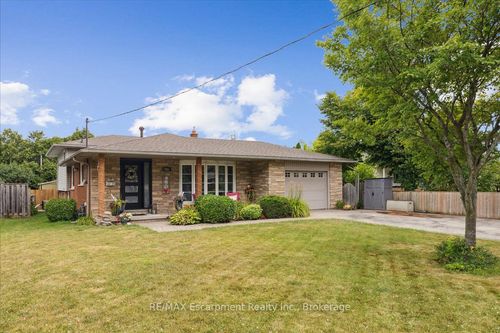 755 Parker Cres, Burlington, ON, L7R3A5 | Card Image
