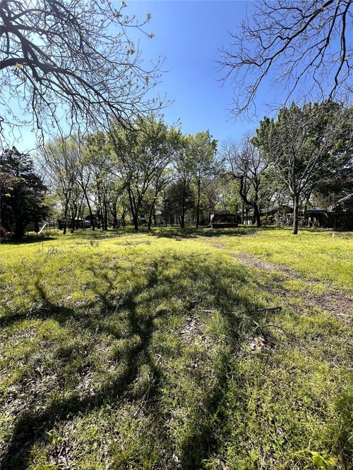 405 W Grand St, Whitewright, TX, 75491-2036 | Card Image