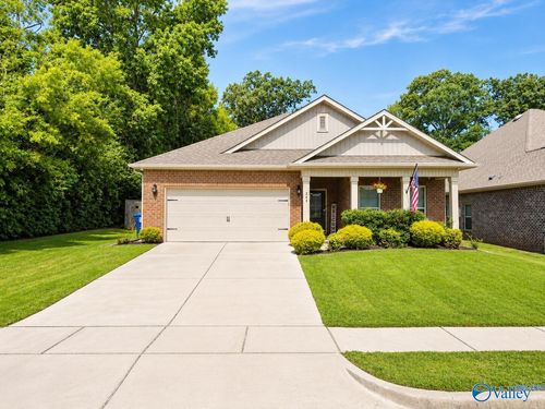 264 Falcon Ridge Dr, New Market, AL, 35761-7762 | Card Image