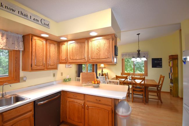 Kitchen/ Dining Room | Image 4