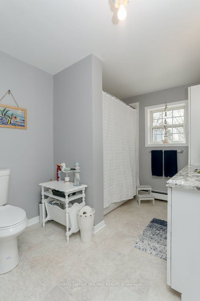 4 Grace Crt, House other with 3 bedrooms, 1 bathrooms and 4 parking in Bayham ON | Image 26