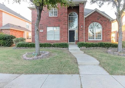 9033 Portage Ln, Plano, TX, 75024-7049 | Card Image