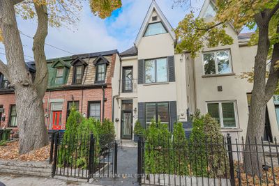 186 Macpherson Ave, House attached with 3 bedrooms, 3 bathrooms and 1 parking in Toronto ON | Image 1