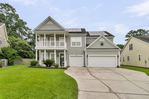 155 Back Tee Cir, Summerville, SC, 29485-6276 | Card Image