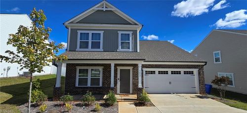 1617 Running Deer Dr, Kernersville, NC, 27284-7175 | Card Image