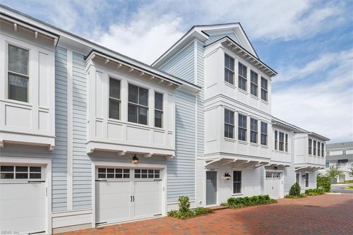 9554 Shore Dr, Norfolk, VA, 23518-1721 | Card Image