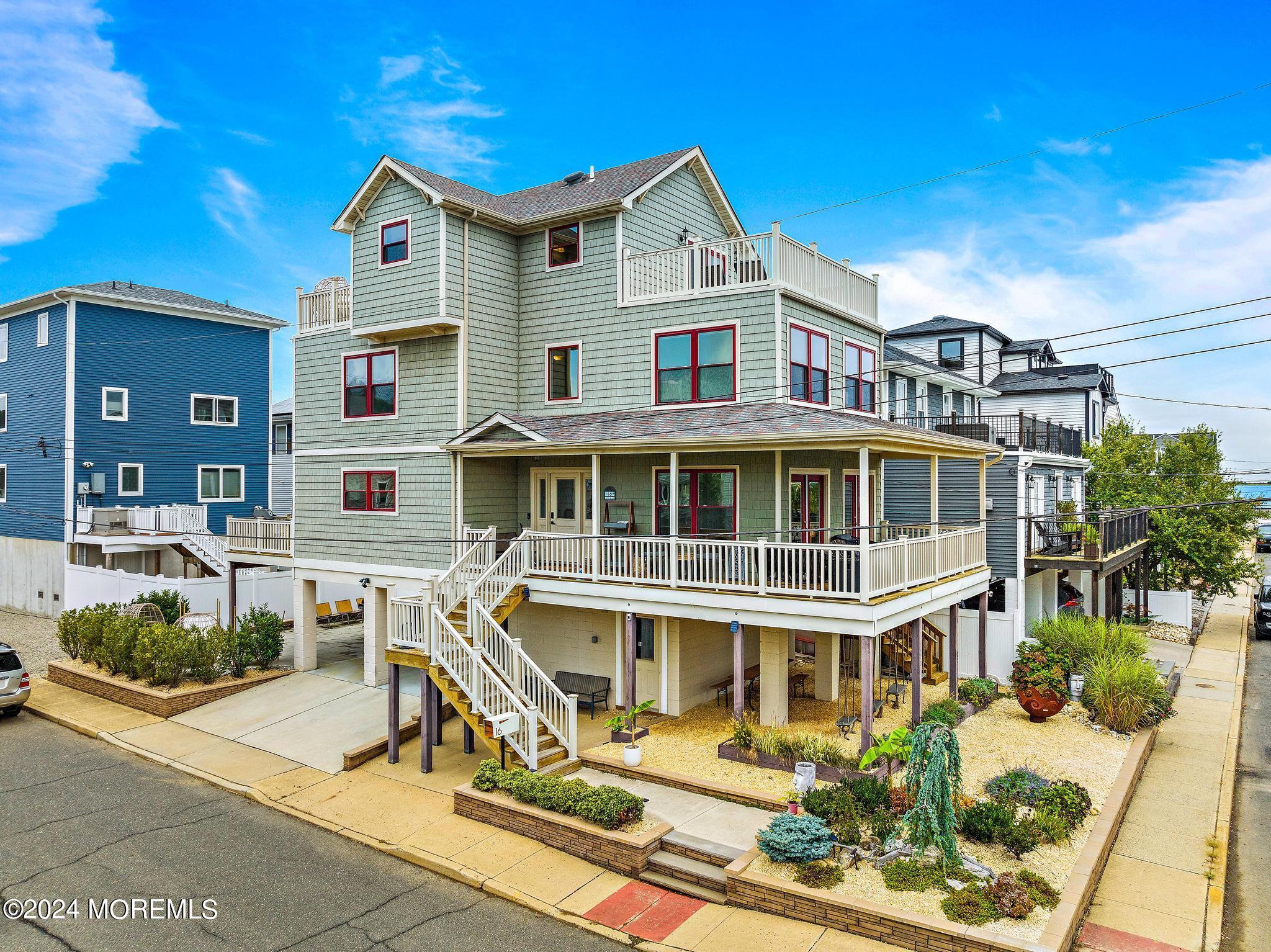 Recreation Pl, Highlands, NJ 07732