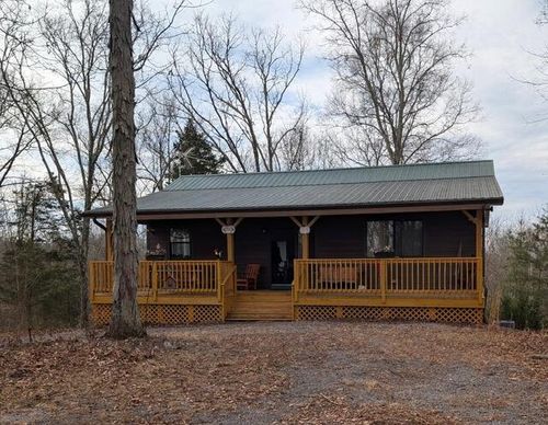 935 Old Marshall Hollow Rd, Bybee, TN, 37713-1701 | Card Image