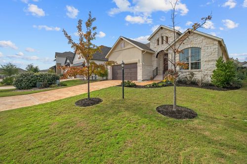 228 Sumalt Gap Way, Lakeway, TX, 78738-6201 | Card Image