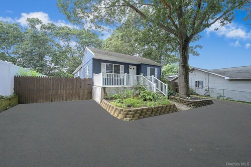 222 Blue Point Rd, Farmingville, NY, 11738-1806 | Card Image