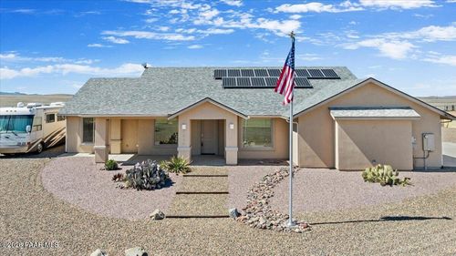 7030 E Autumn Ln, Prescott Valley, AZ, 86315-4818 | Card Image