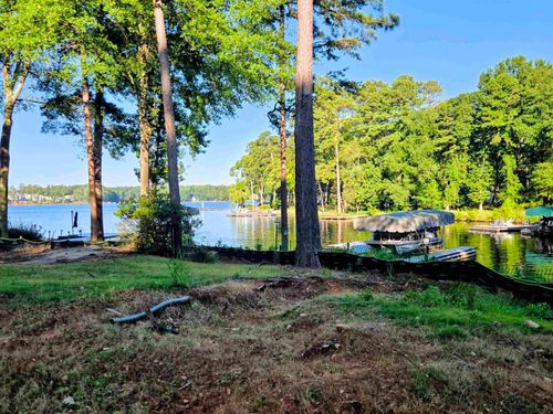 1330 Dogwood Dr, Greensboro, GA, 30642-3937 | Card Image